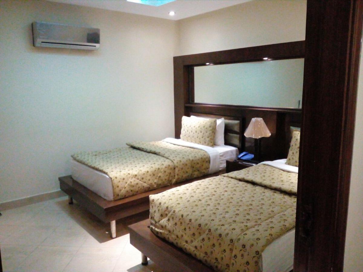 Bling Hotel International Multan Exterior photo